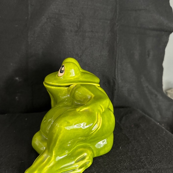 California Pottery, vintage ceramic frog cookie jar. - Picture 2 of 7